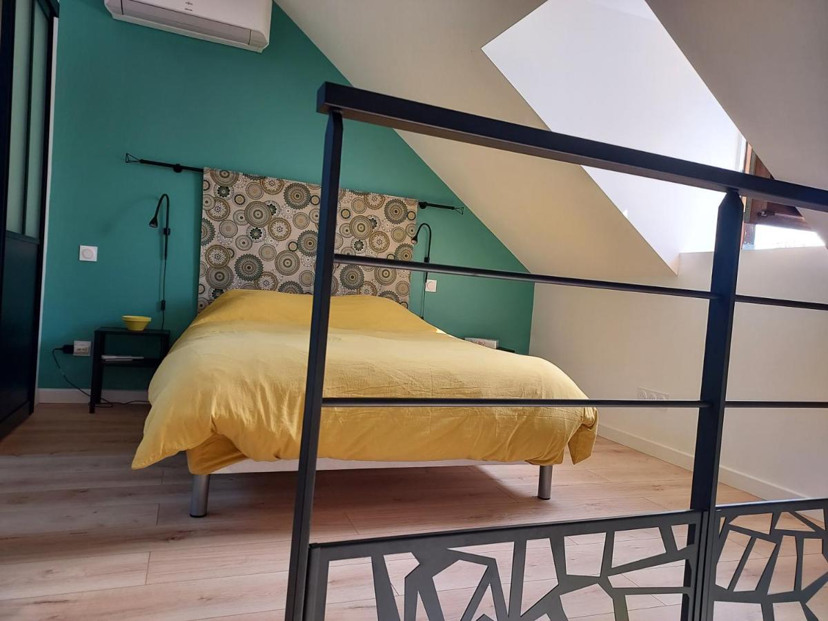 En Pleine Campagne, Proche Du Mans - Chambre D'Hotes Fillé Exterior foto